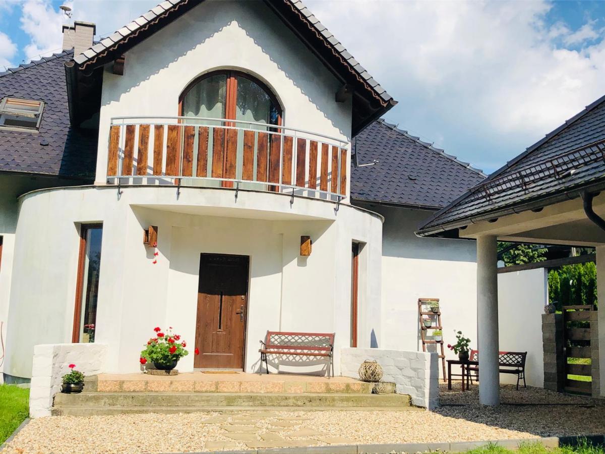 Nibylandia Motylkowa Nowa Wies Grodziska Exterior foto
